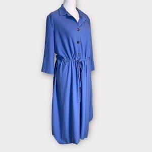 New Perceptions Dress Gathers at Waist Ties. Shirt Hem Thee quarter sleeve